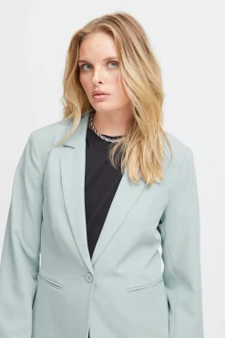 Ichi Blazers><noscript><img width=