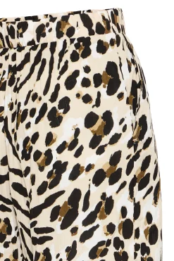 Ichi Kurze Hosen><noscript><img width=