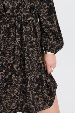 Atelier Rêve Kleider><noscript><img width=