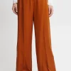 Atelier Rêve Hosen>IRLENNI Hose Umber